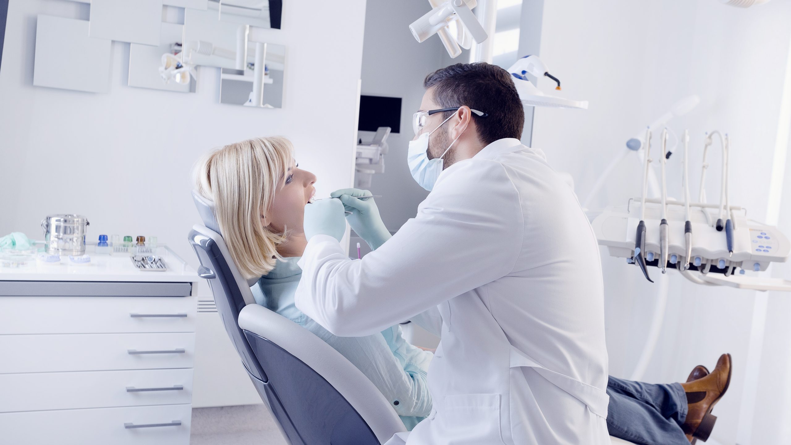 Dentist in Gladstone, MI